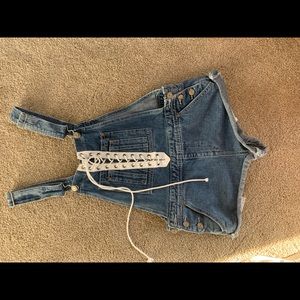 Overall shorts romper